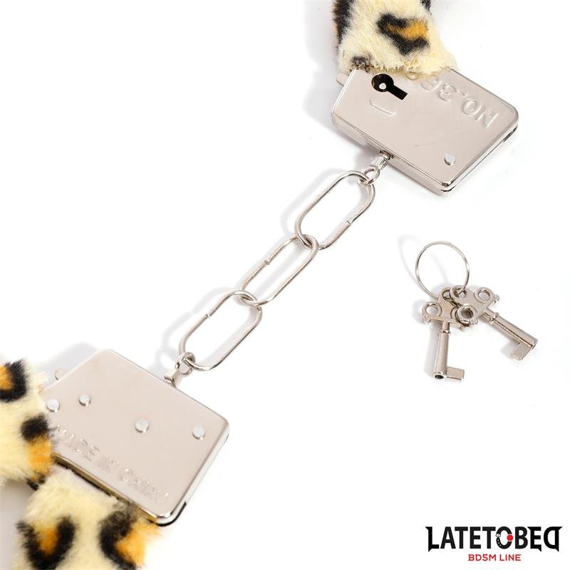 Esposas de Metal Furry con Pelo Animal Print Leopardo - Imagen 12